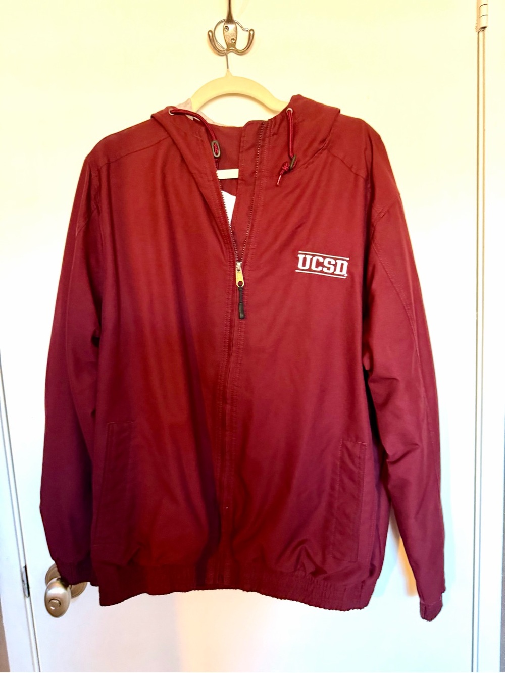 UCSD men’s Large Champion brand Maroon Hooded Jacket - Men's